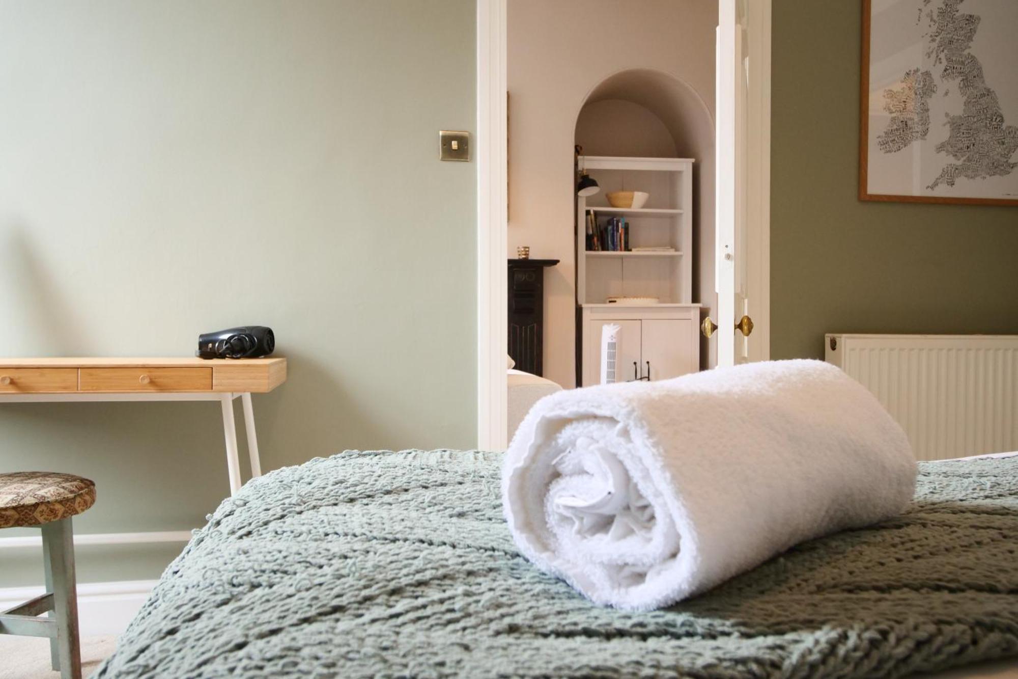 Fifth Quarter Apartment With Free Parking Γιορκ Εξωτερικό φωτογραφία