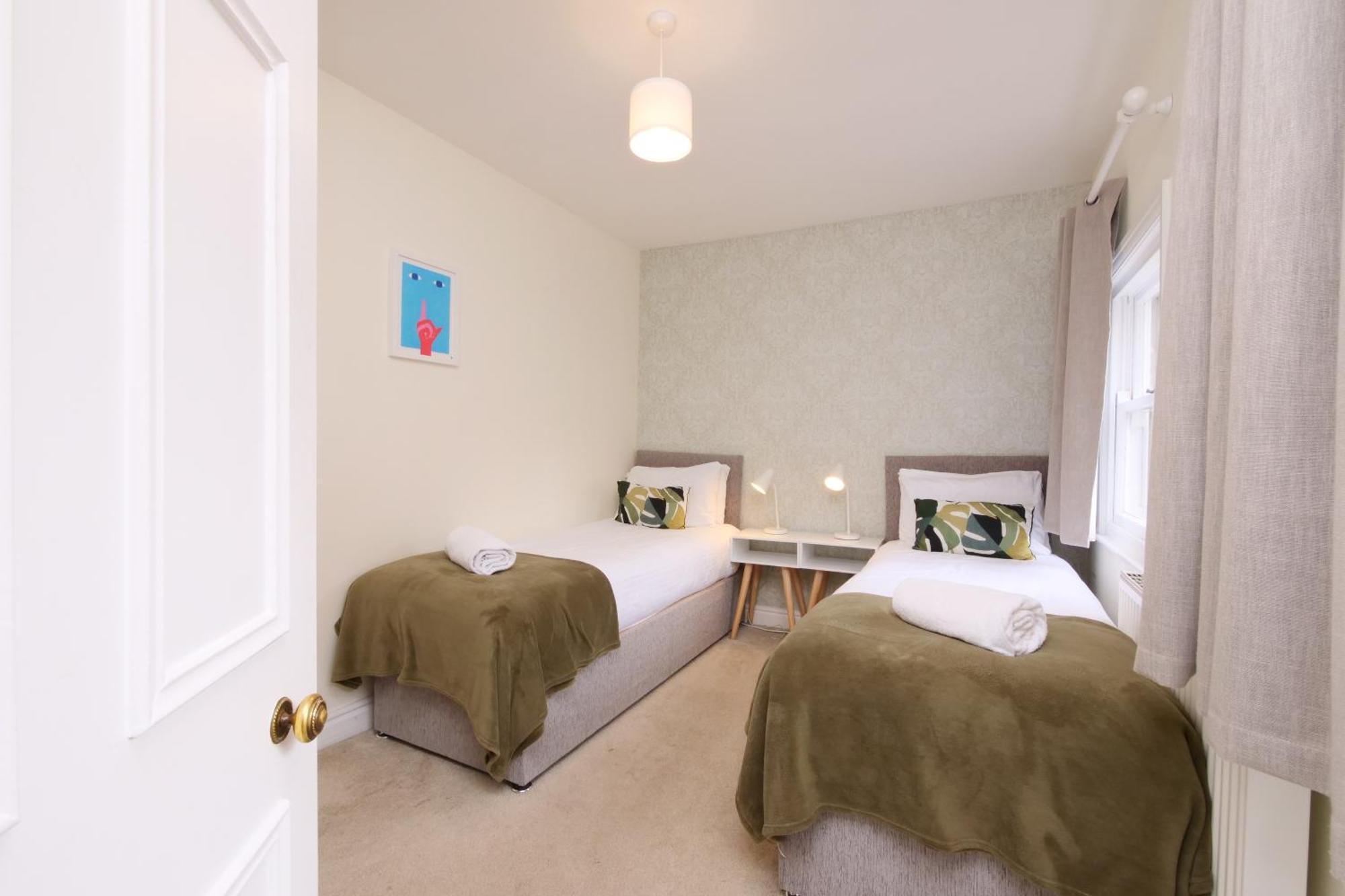 Fifth Quarter Apartment With Free Parking Γιορκ Εξωτερικό φωτογραφία
